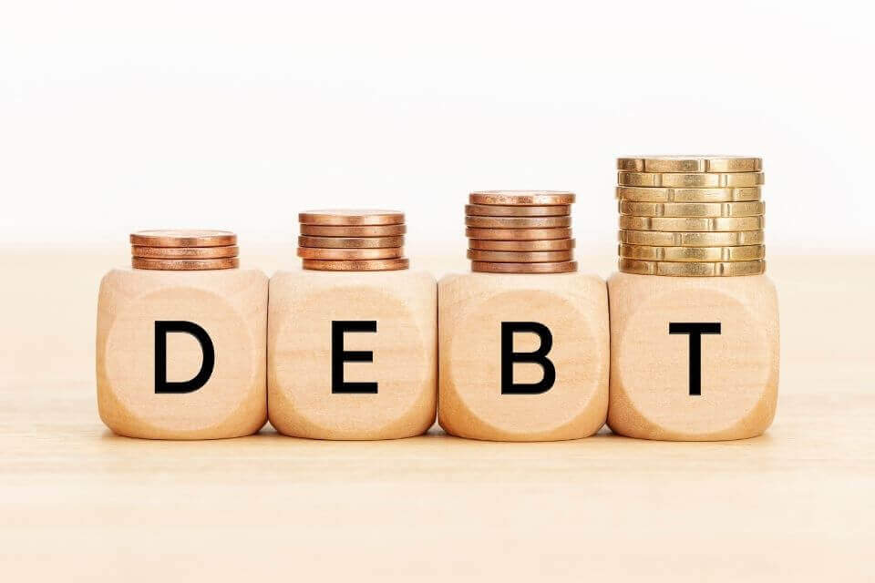 如何透過房貸整合負債？想降低利息及月付金必看：房貸信貸整合注意事項！